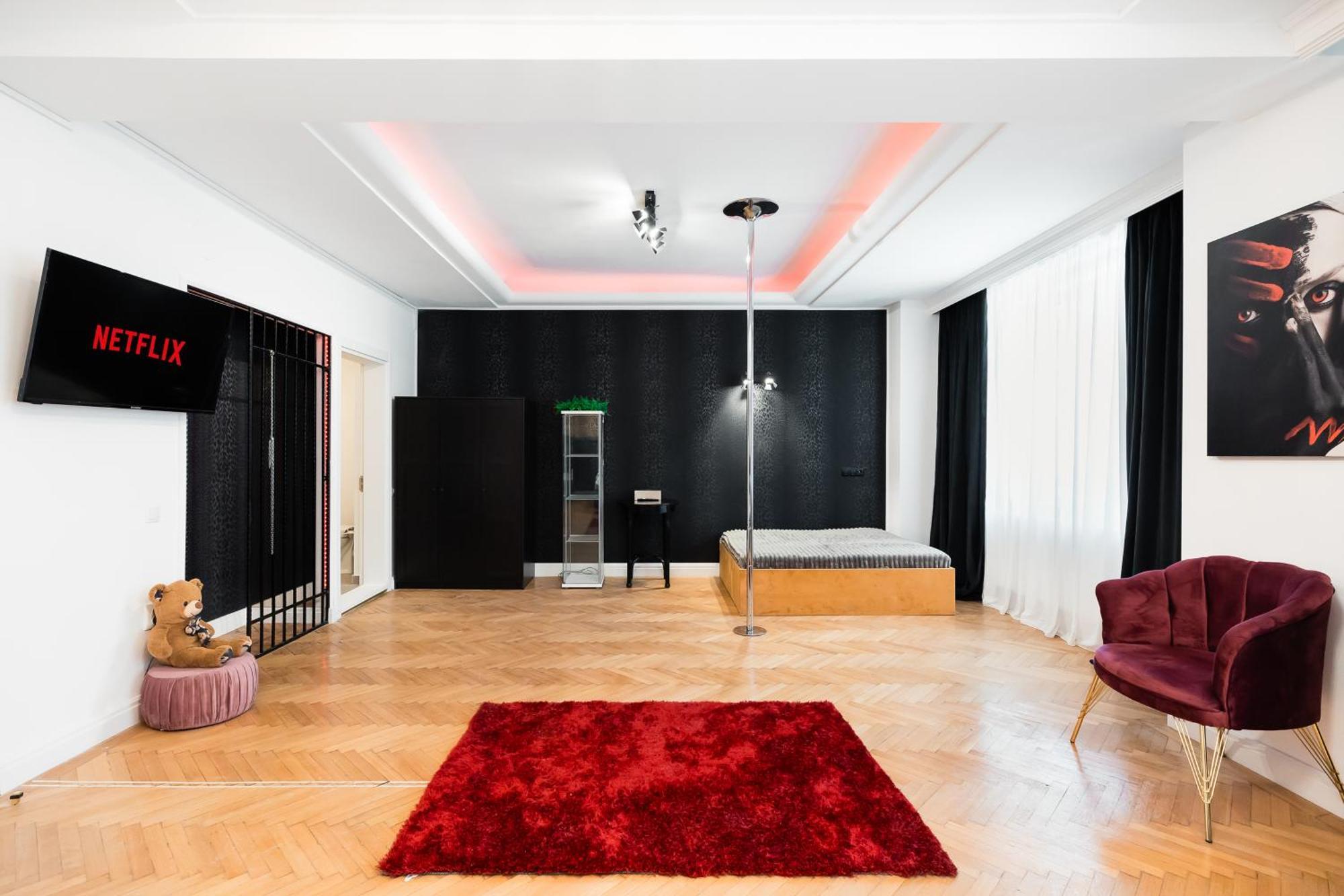 Central Studios In Piata Romana 부쿠레슈티 외부 사진